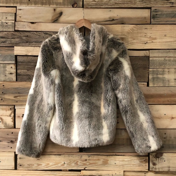 PS COUTURE faux fur hooded jacket, size 14 - Picture 4 of 7